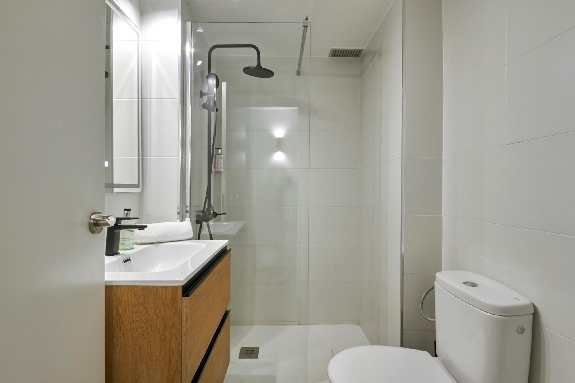 Ol Cute Apartment In Quiet Olivera St Барселона Экстерьер фото